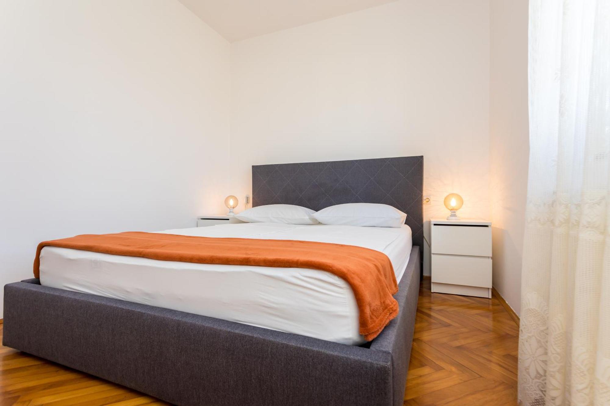 מאלינסקה Apartments And Rooms Kod Keti מראה חיצוני תמונה