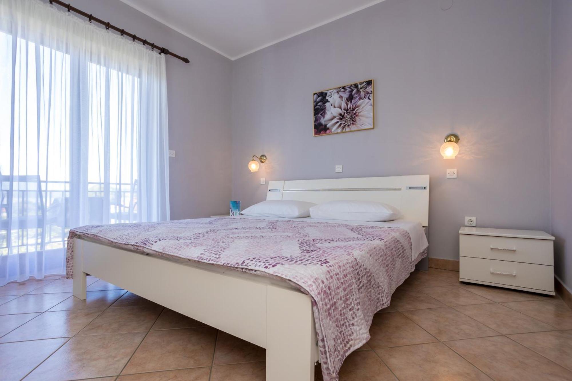 מאלינסקה Apartments And Rooms Kod Keti מראה חיצוני תמונה